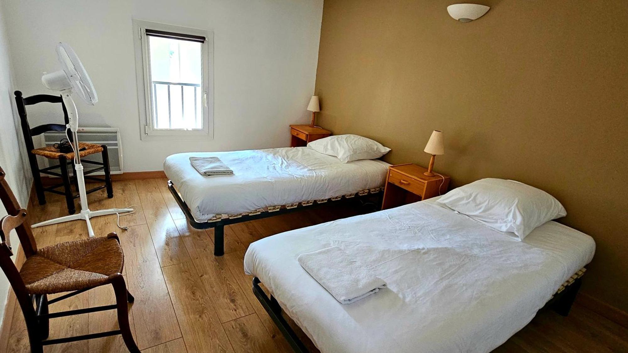 Maison Vigneronne 8P / Jardin / Parking Gigean Экстерьер фото